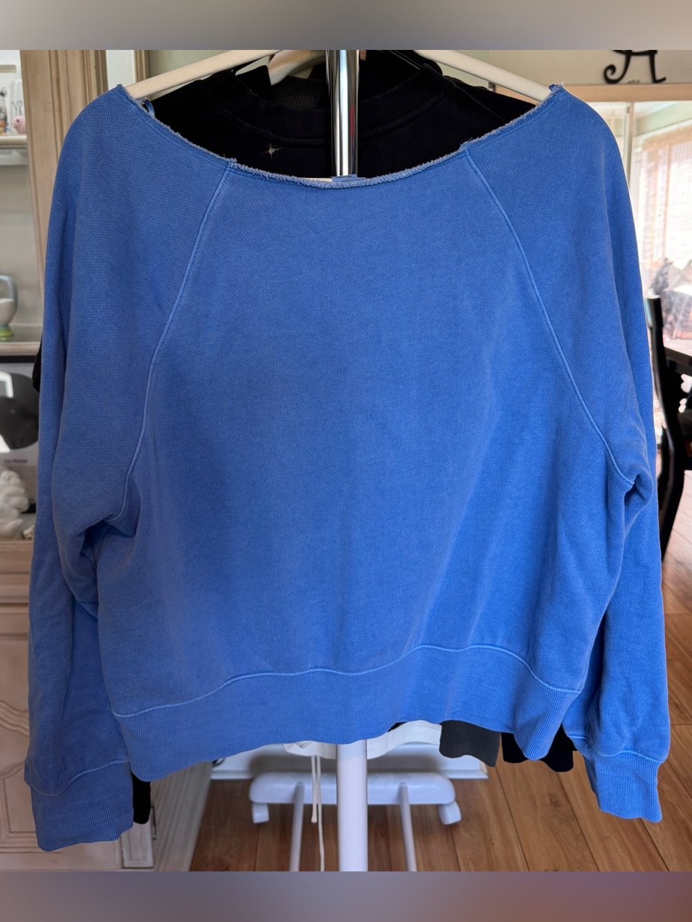 NWT PINK Blue Raw-Edge Boatneck Sweatshirt Size Small - Picture 2 of 8